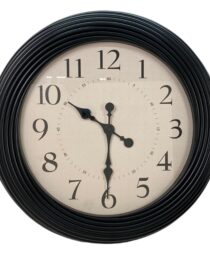 PLASTIC WALL CLOCK ( USE 1PC 1.5VAA  NOT INCLUDED)