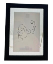 COLORED PLASTIC PHOTO FRAME