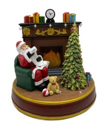 POLY SANTA FIRE WALL W/LED LIGHT AND MOVEMENT (INCLUDING USB SLOT)